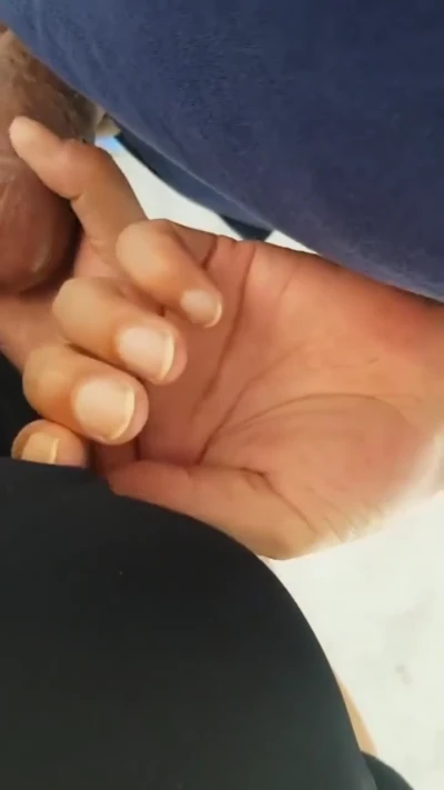 편의점 알바한테 용돈 쥐어주고 대딸받기 (한국야동,국산야동,한국야동 실시간)