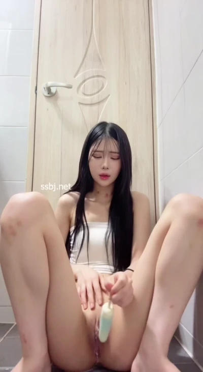 윤공주 캔디바 2 (트위터야동,한국야동,SNS 실시간)